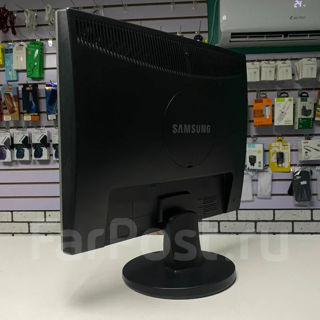 Samsung. 19" ����