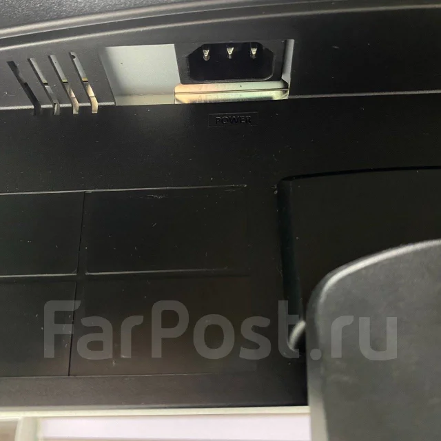 Samsung. 19" ����