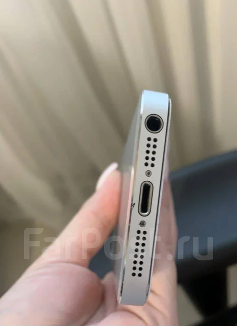 Apple iPhone 5s. �/�, �����������, 4G LTE ����