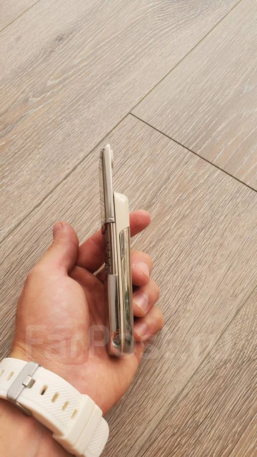 Nokia 8800 Sirocco Edition. �/�, ����������� ����