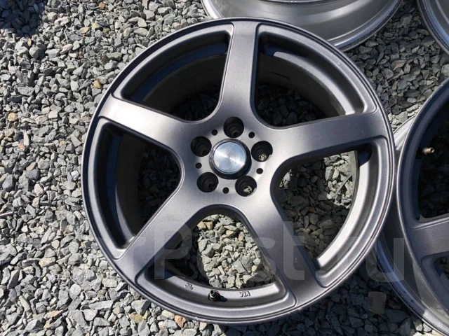 Grass SR. 7.0x17", 5x100, ET48 ����