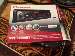 Pioneer MVH-X580BT ����