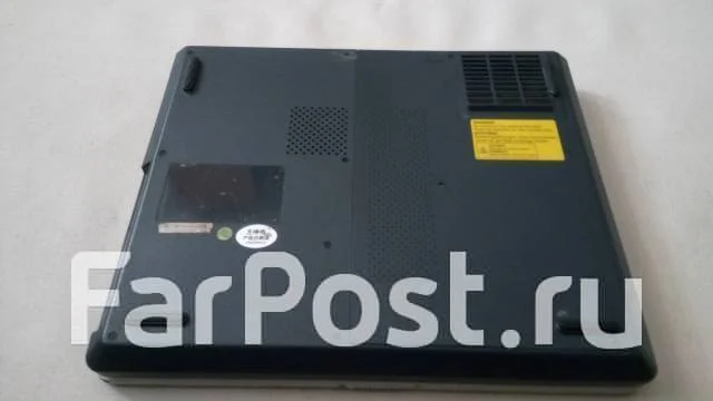 Hasee. 14.1", 1,9����, ��� 2048 ��, ���� 30��� ����