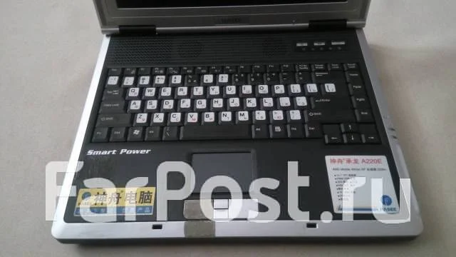 Hasee. 14.1", 1,9����, ��� 2048 ��, ���� 30��� ����