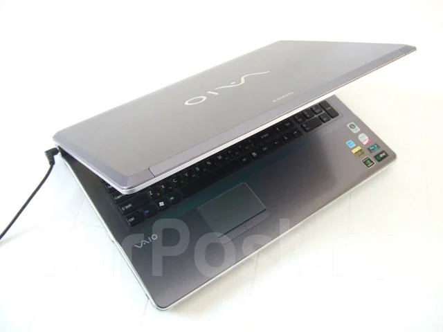 Sony VAIO VGN. 18.4", 2 260����, ��� 4 ��, ���� 320���, WiFi: 1, Bluetooth: 1 ����