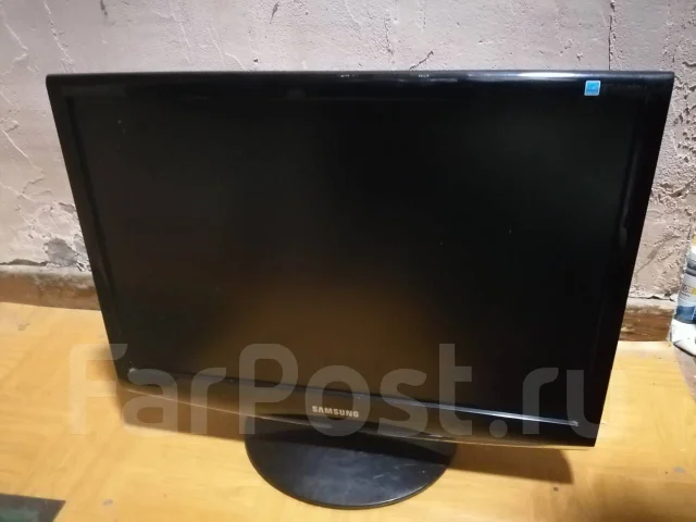 Samsung. 22" ����