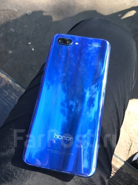 Honor 10. �/�, �����, 4G LTE, NFC ����
