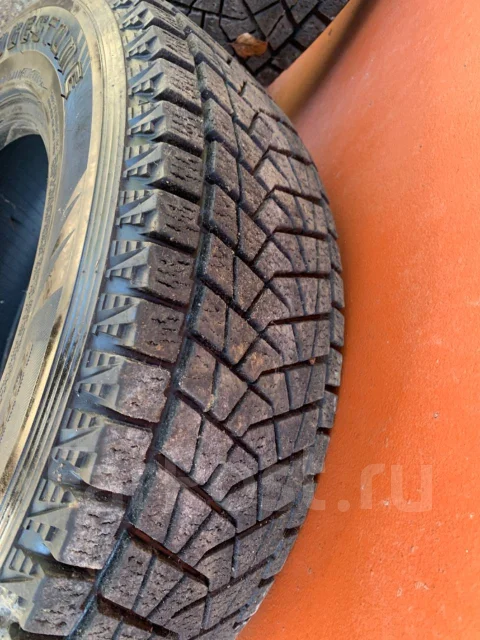 Bridgestone Blizzak DM-Z3. ������, ��� �����, 2005 ���, �/�, ����� 30 % ����