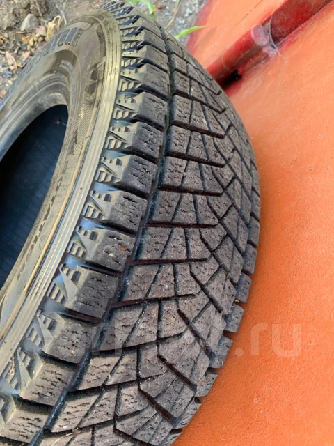Bridgestone Blizzak DM-Z3. ������, ��� �����, 2005 ���, �/�, ����� 30 % ����