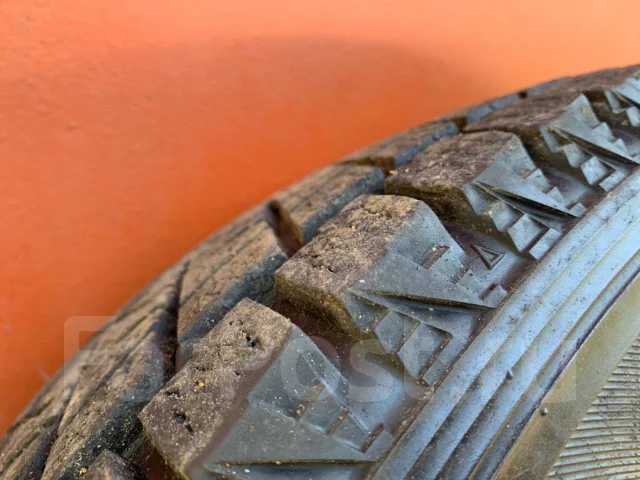 Bridgestone Blizzak DM-Z3. ������, ��� �����, 2005 ���, �/�, ����� 30 % ����