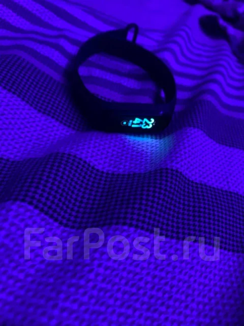 Xiaomi Mi Band 5. NFC ����