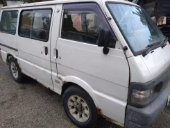 Mazda Bongo. �������, 4wd, 2.2 (94��.�.), ������, 318 000����. �� ����
