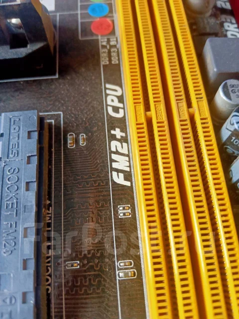 Socket FM2+ ����
