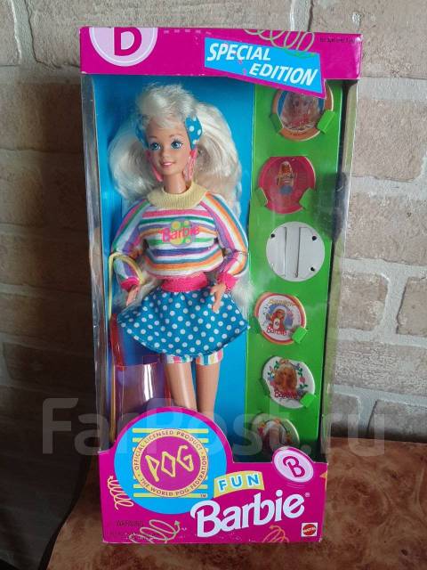 90 POG Fun Barbie Doll 1994 Mattel 5 500