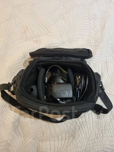 Nikon D3000 Kit. 10 - 14.9 �� ����