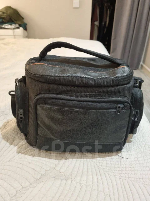 Nikon D3000 Kit. 10 - 14.9 �� ����