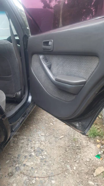 Toyota Vista. �������, ��������, 1.8 (127��.�.), ������, 185 000����. �� ����