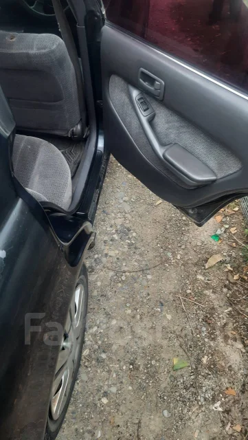 Toyota Vista. �������, ��������, 1.8 (127��.�.), ������, 185 000����. �� ����