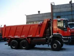Iveco Trakker ����