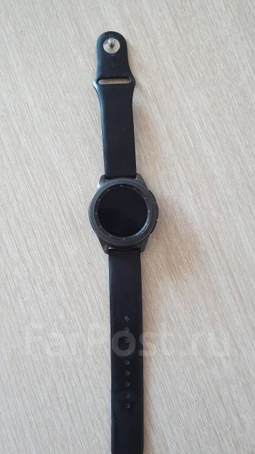 Samsung Galaxy Watch. GPS, NFC, IP68 ����