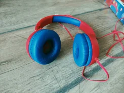 JBL JR300 ����