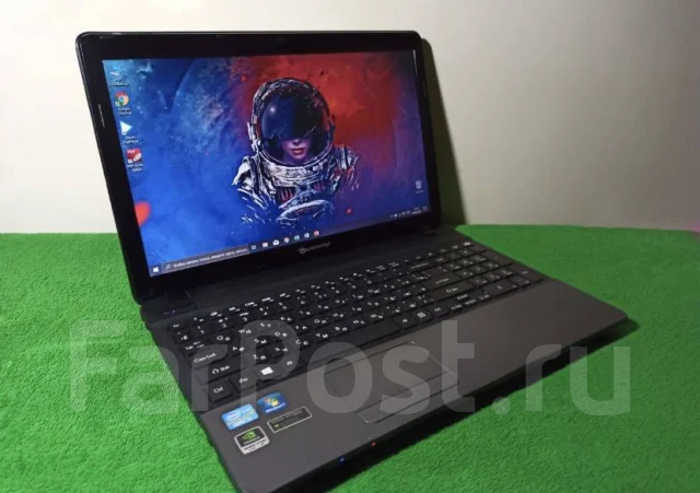 Packard Bell. WiFi: 1, Bluetooth: 1 ����