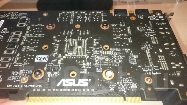 GeForce GTX 1070 ����