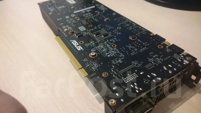 GeForce GTX 1070 ����