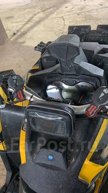 BRP Can-Am Outlander 1000. ��������, ��, �� ����