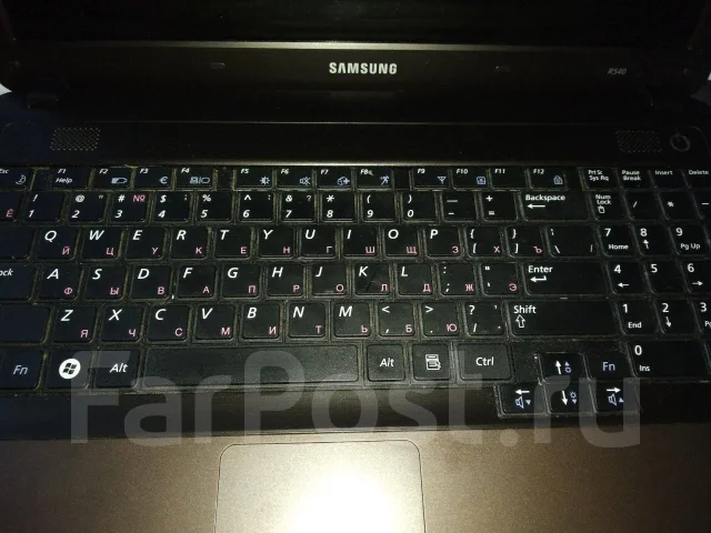 Samsung R540. 15.6", WiFi: 1, Bluetooth: 1 ����