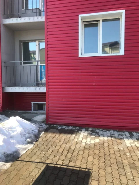 2-���������, ����� ����������� 13/4. ���� ���, ������� ����, 63,7���.��., 1/4 ���� ����