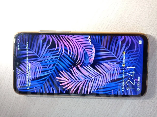 Honor 10i. �/�, �����, 3G, 4G LTE, NFC ����