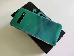 Samsung Galaxy S10+. �/� ����
