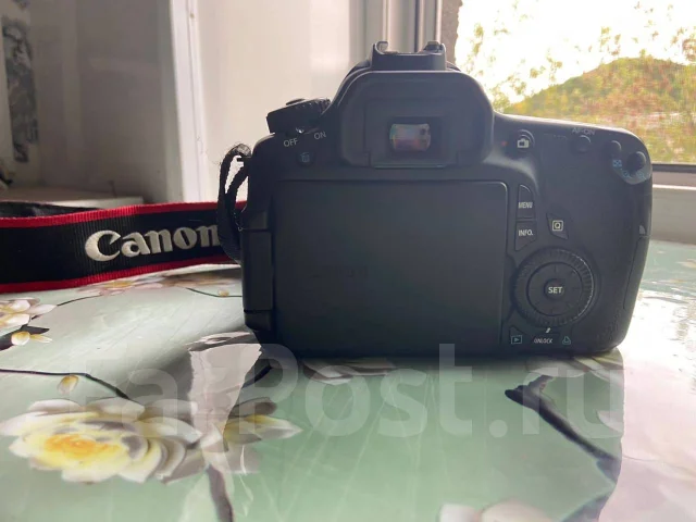 Canon EOS 60D Kit. 15 - 19.9 ��, ���: 14� � ����� ����