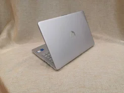 HP 14s-dq2014ur. 14", 4,2����, ��� 16 ��, ���� 512���, WiFi: 1, Bluetooth: 1, ����������� �� 9��. ����