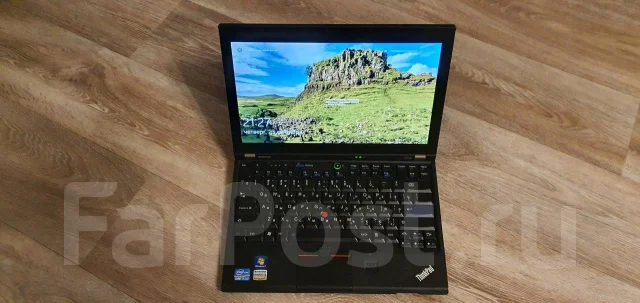 Lenovo ThinkPad X220. 12.5", 3 500����, ��� 8 ��, ���� 200���, WiFi: 1, Bluetooth: 1, ����������� �� 4��. ����