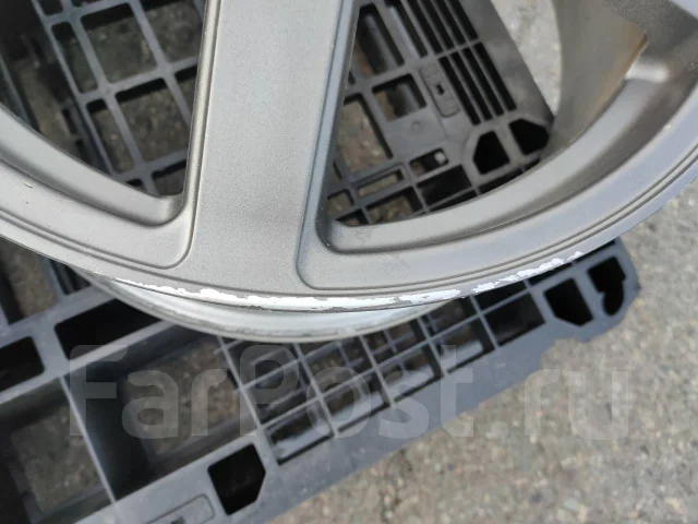 Grass SR. 7.0x17", 5x100, ET48, �� 71���. ����