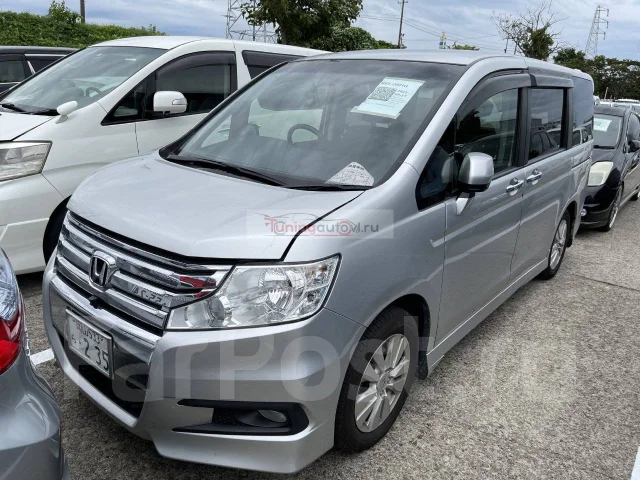 Honda Stepwgn, 2011, RK6, R20A во Владивостоке