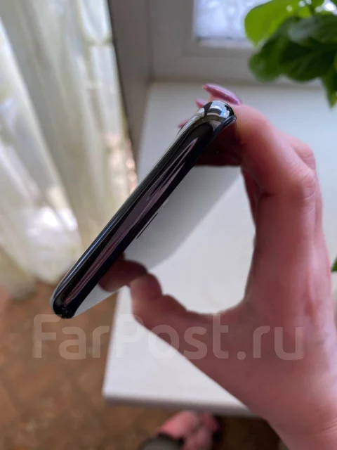 Apple iPhone X. �/�, ������, 4G LTE ����