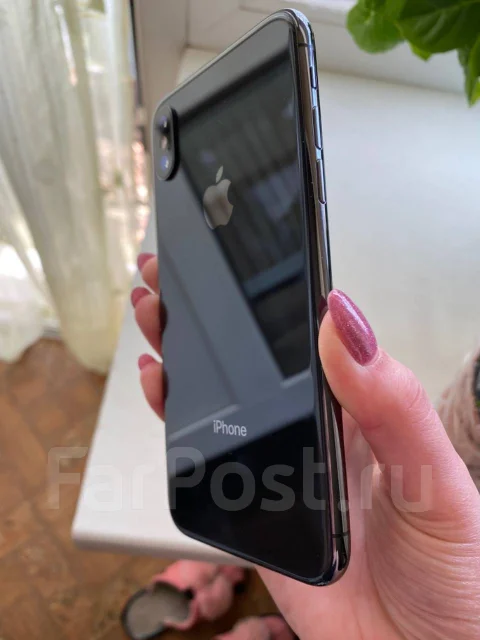 Apple iPhone X. �/�, ������, 4G LTE ����