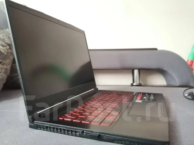 MSI GF63 8RC. 15.6", 3,9����, ��� 16 ��, ���� 1 000���, WiFi: 1, Bluetooth: 1, ����������� �� 14��. ����