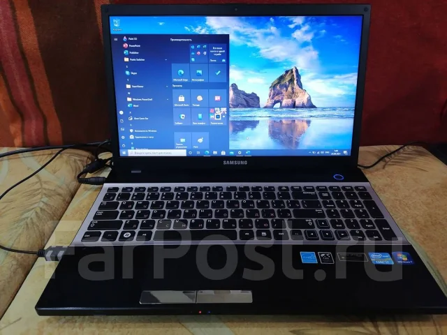 Samsung 300V5A-S0Z. 15.6", 2,2����, ��� 8 ��, ���� 440���, WiFi: 1, Bluetooth: 1, ����������� �� 3��. ����
