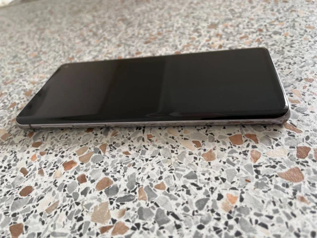 Samsung Galaxy S10. �/�, ������, 3G, 4G LTE, Dual-SIM, ����������, NFC ����