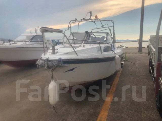 Yanmar. 1996 ���, ����� 7,2��., ��������� ������������, 90��.�., ������ ����