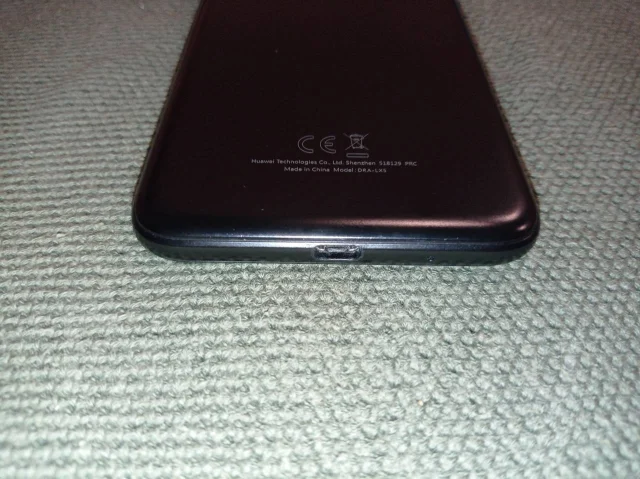 Honor 7S. �/�, ������, 3G, 4G LTE, Dual-SIM ����