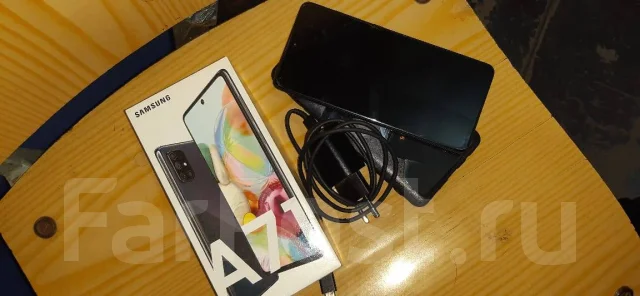 Samsung Galaxy A71. �/�, �����, �����, 4G LTE ����