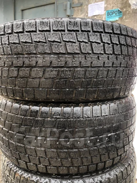 Bridgestone Blizzak Revo2. ������, ��� �����, 2002 ���, �/�, ����� 20 % ����