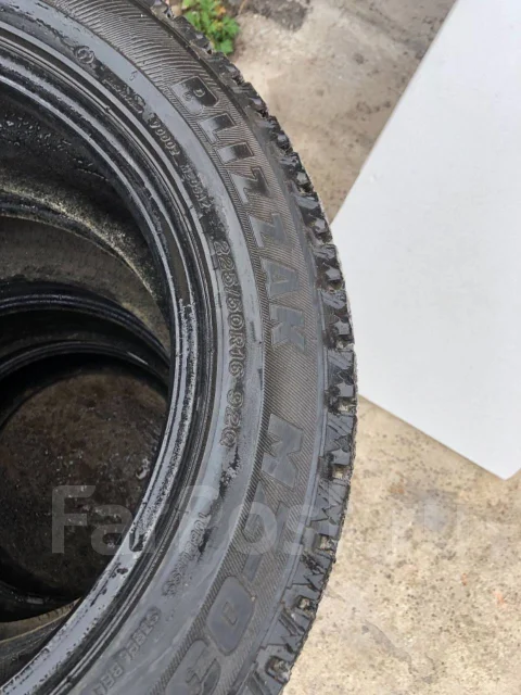 Bridgestone Blizzak Revo2. ������, ��� �����, 2002 ���, �/�, ����� 20 % ����