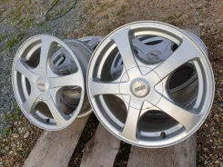 Hot Stuff Cross Speed Cyber-5. 6.5x16", 5x100, 5x114.3, ET50, �� 73,1���. ����