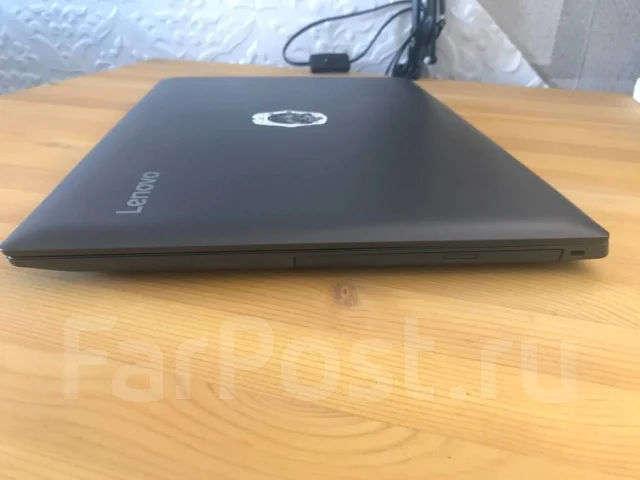 Lenovo IdeaPad 320-17IKB. 17.3", 3 400����, ��� 8 ��, ���� 1 000���, WiFi: 1, Bluetooth: 1, ����������� �� 2��. ����